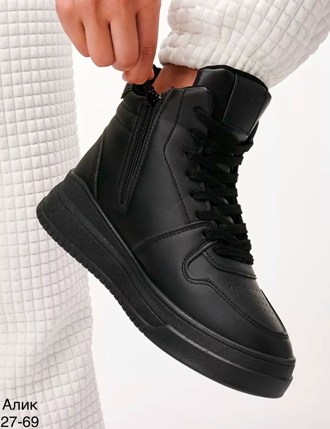 ,кроссовки женские зимние с мехом высокие,кроссовки утепленные зимние,кроссовки утепленные зимние высокие,зимние женские кроссовки