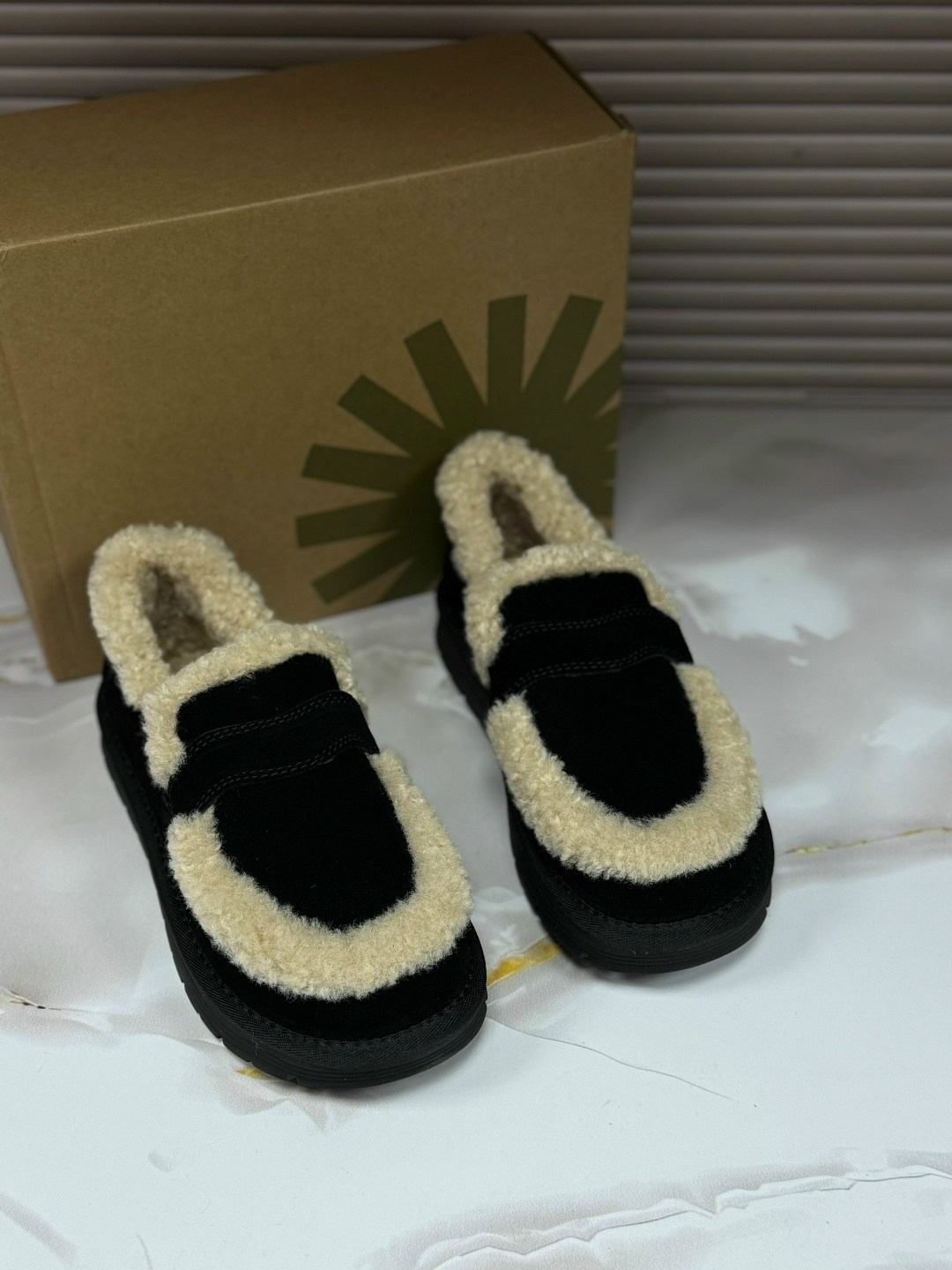 ,женская ,лоферы на меху, женская зимняя,меховые лоферы