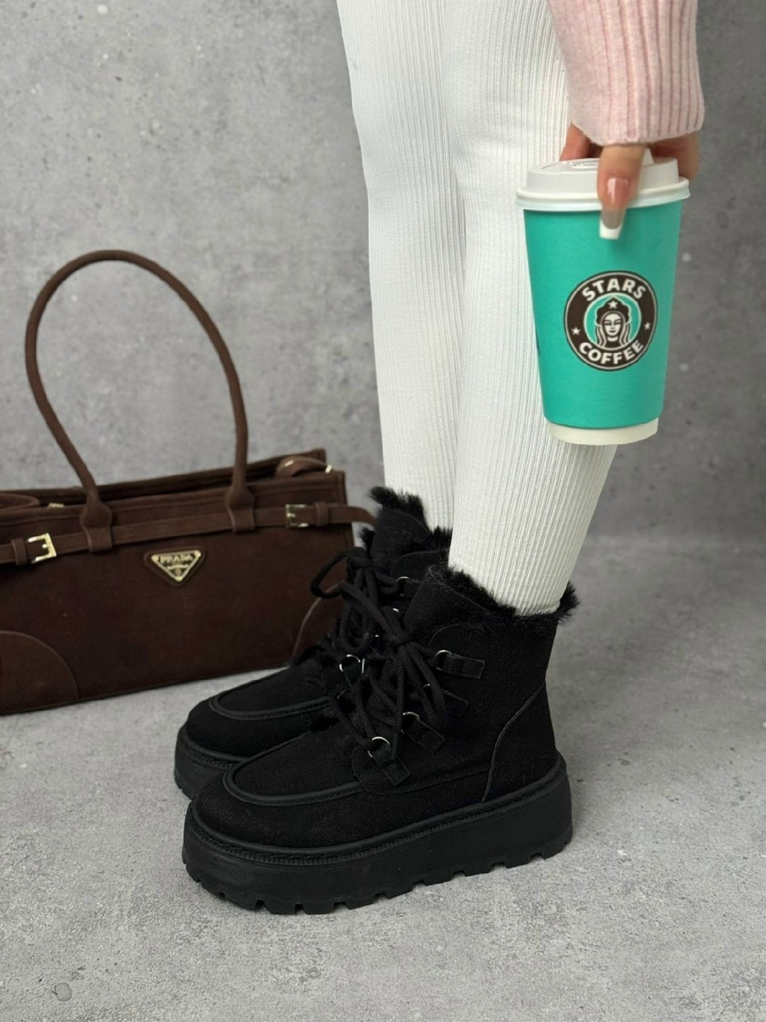 ботинка женские зимние,угги женские,,зимняя  женская,зимняя