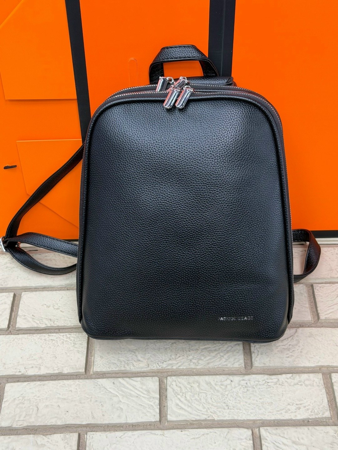 рюкзак женские,рюкзак,кожаные рюкзаки,черный рюкзак,рюкзак женский кожаный