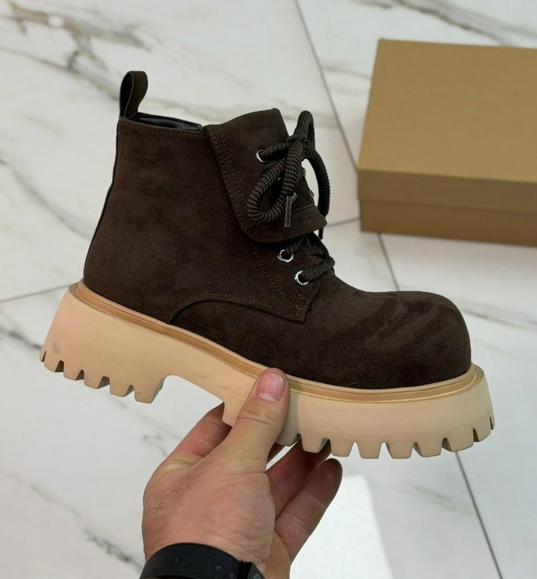 ,ботинки женские,женская ,модные ботинки,ботинки miu