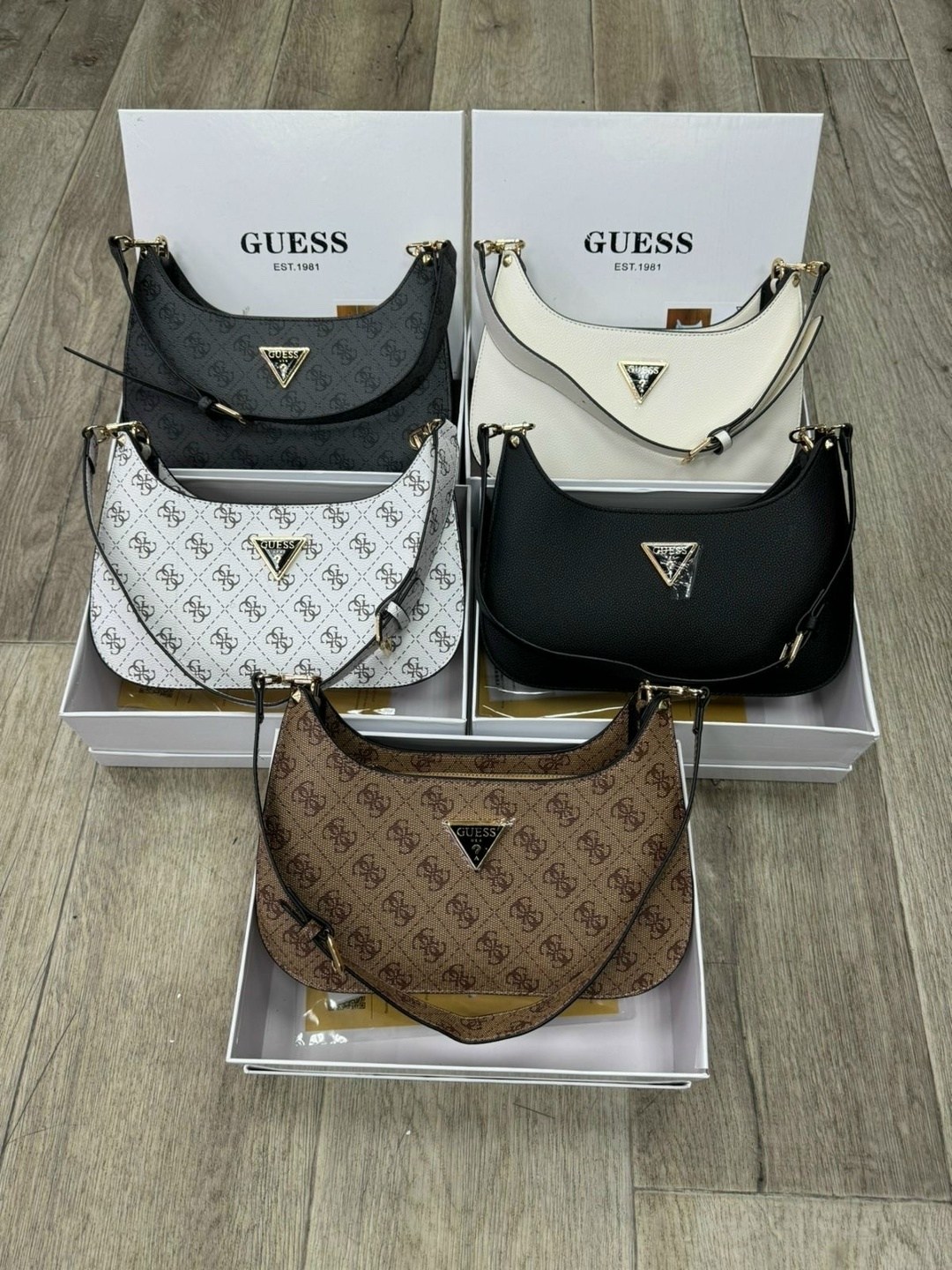 cумка женская guess,сумки guess оригинал,cумка guess,сумка guess сумка guess,guess сумка на плечо