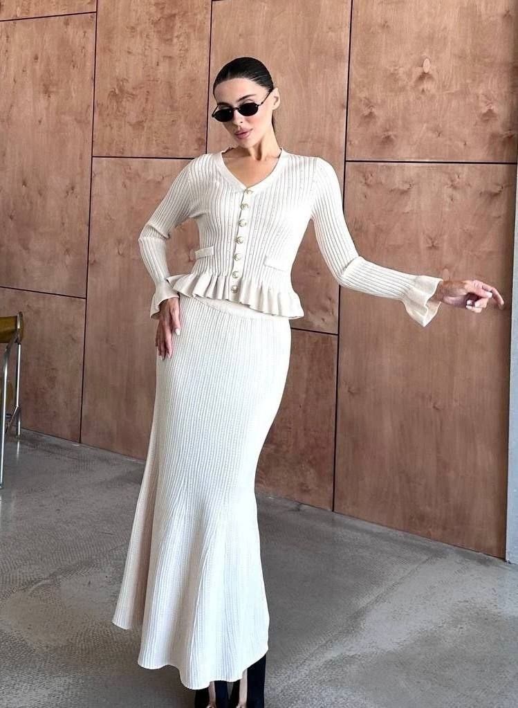 модные костюмы,вязаный костюм с юбкой,костюм с юбкой миди,костюмы женские с юбкой,теплый костюм с юбкой