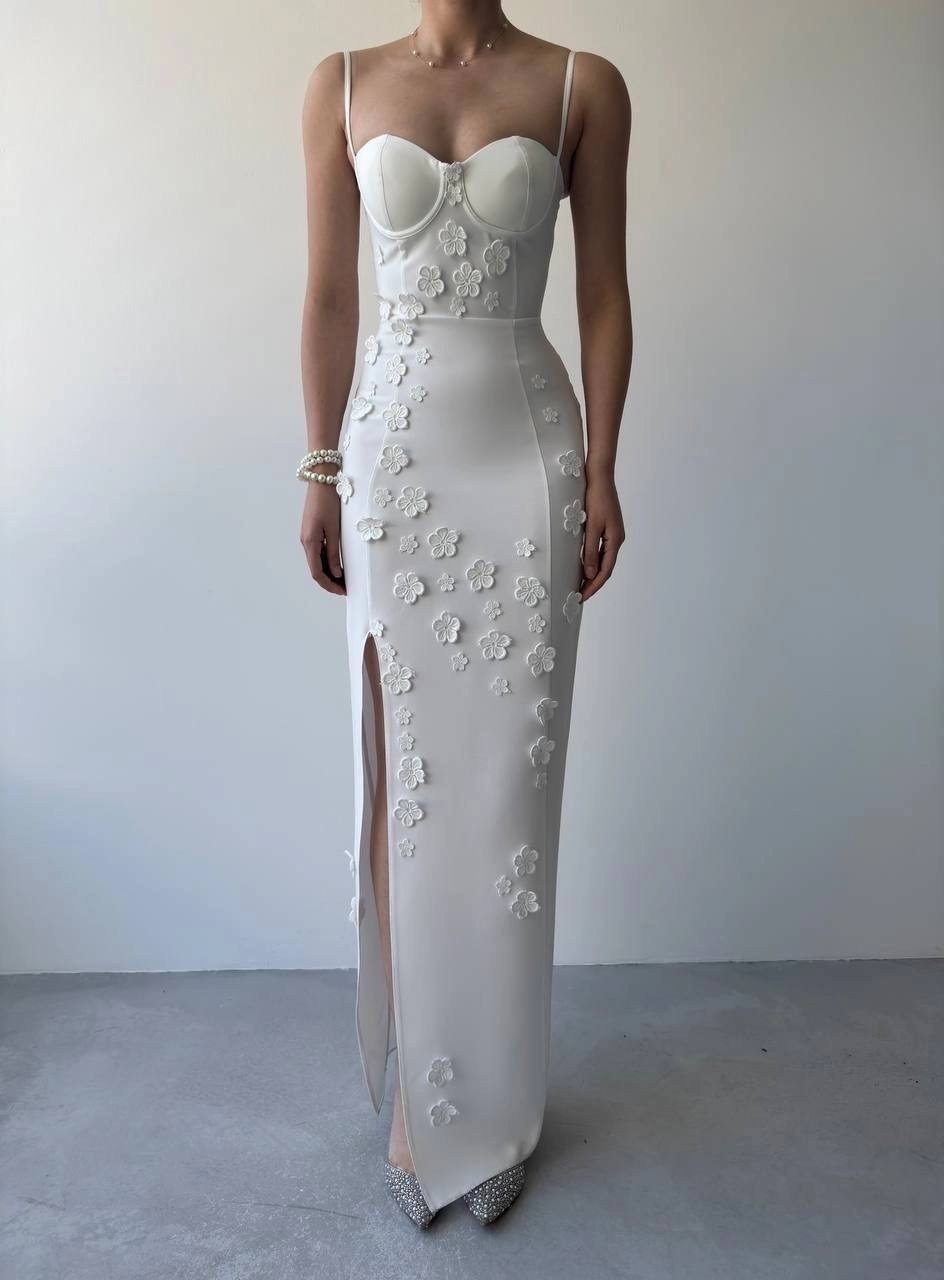 платье для невесты,свадебная платье,свадебное платье с разрезом,прямое свадебное платье,длинное платье