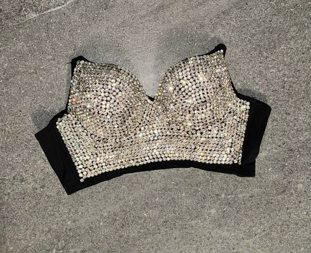 модные наряды,бюстье топ,короткие платье,платье со стразами,танцевальные платья