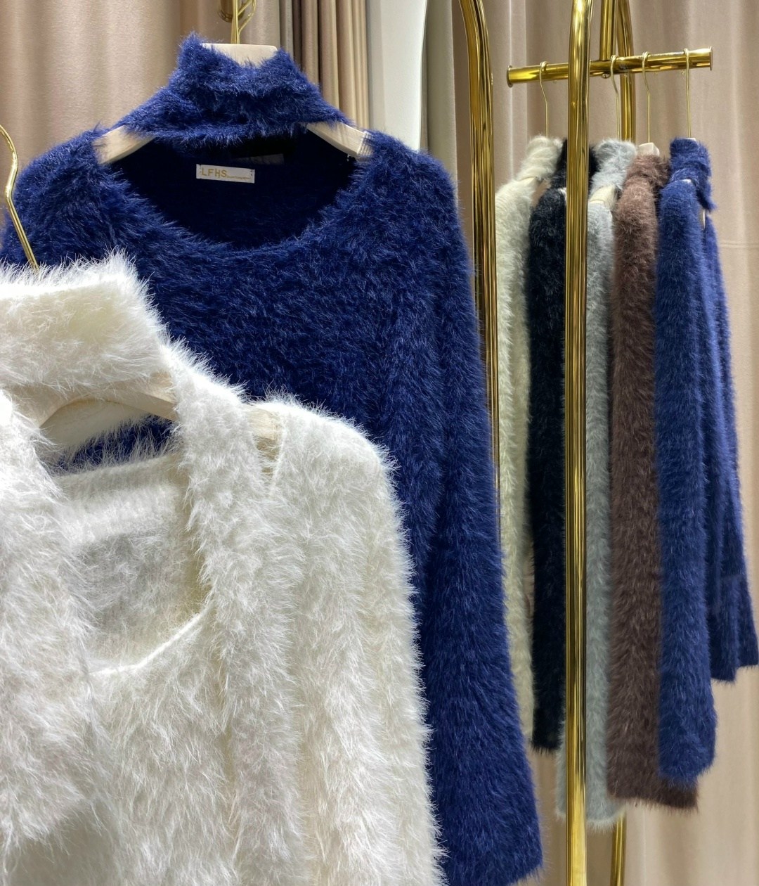 пушистый свитер,пушистая кофта,свитера женские,вязаные свитера,джемпер пушистый