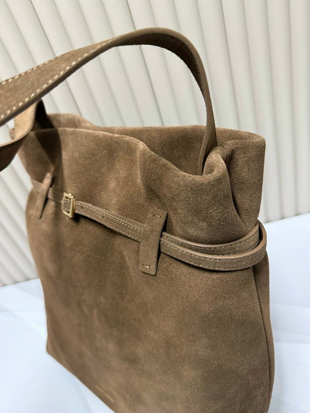 замшевая сумка,сумка замшевая коричневая,вместительная замшевая сумка,сумка тоут замшевая,замшевая сумка женская