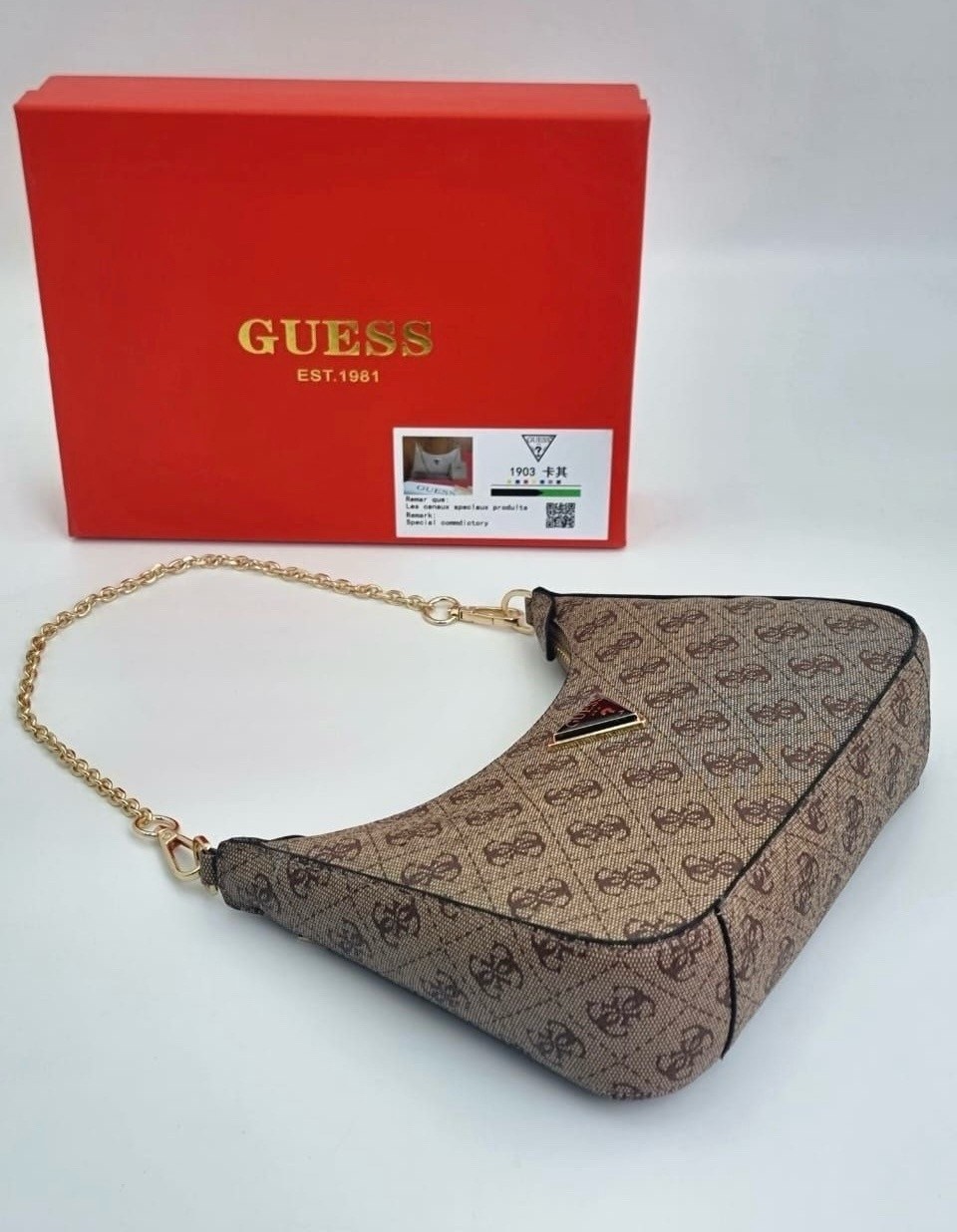 guess сумка,cумка женская guess,guess сумка на плечо,сумки,сумка