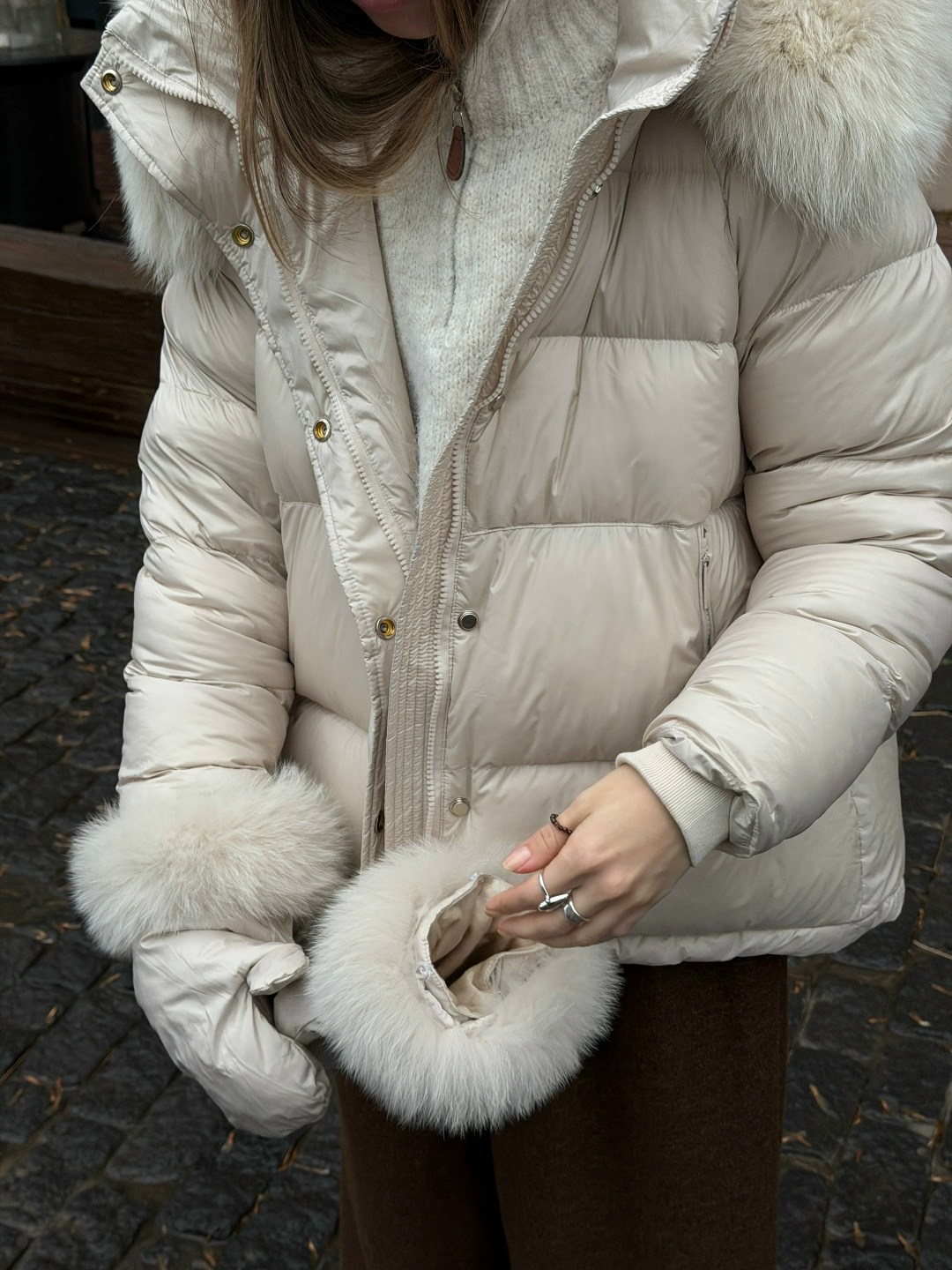 модные пуховики 2025-2025,зимняя куртка пуховик,пуховик,белый пуховик,модные пуховики 2025