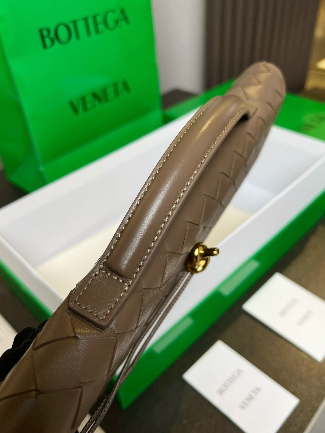 bottega veneta сумки женские,bottega veneta сумка,bottega veneta клатч,сумка bottega,bottega veneta сумки 2025