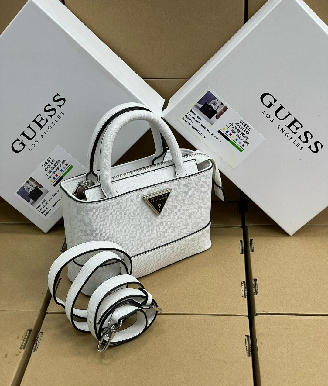 сумка женская guess,guess сумка на плечо,cумка guess,сумка,женская сумка