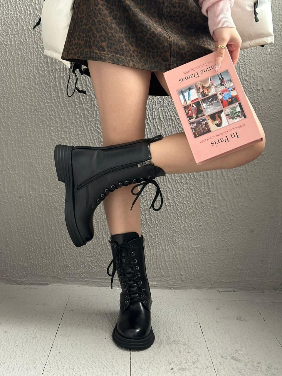 ,ботинки женские,модные ботинки,женские ботинки на шнуровке,ботинки на шнуровке