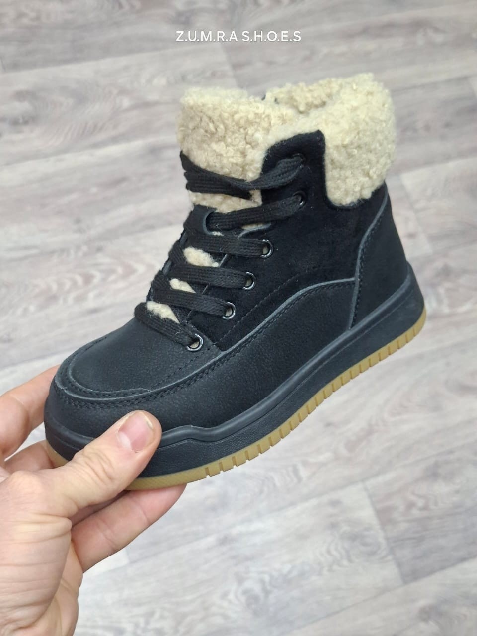 ,зимняя женская ,ботинка женские зимние,зимняя ,зимние кроссовки женские