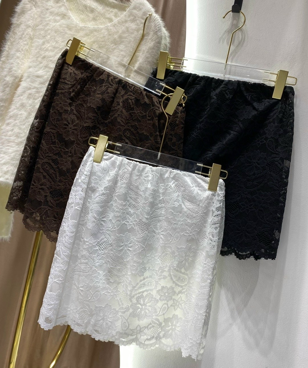 откровенные платья,сексуальная платье,сексуальное мини платье,сексуальные топы,нижнее белье со стразами