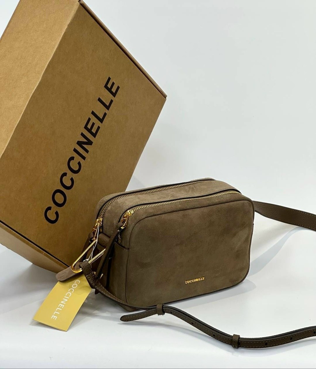 сумки coccinelle,женская сумка coccinelle,сумка через плечо coccinelle,сумка,сумка женская