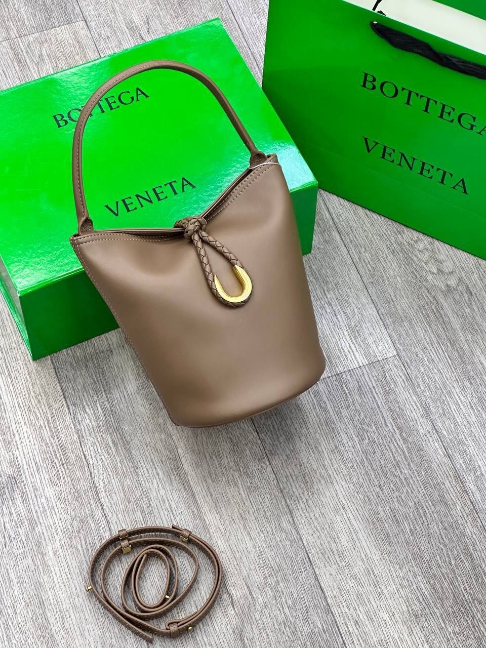 сумка женская bottega veneta,bottega veneta сумка,сумка,сумка ведро,модная сумка