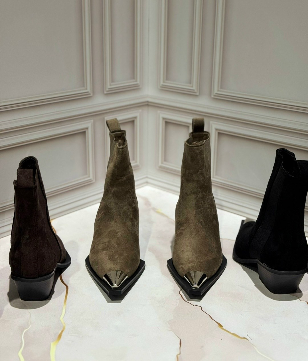 ,ботильоны казаки,женская ,модные ботильоны,ботильоны женские