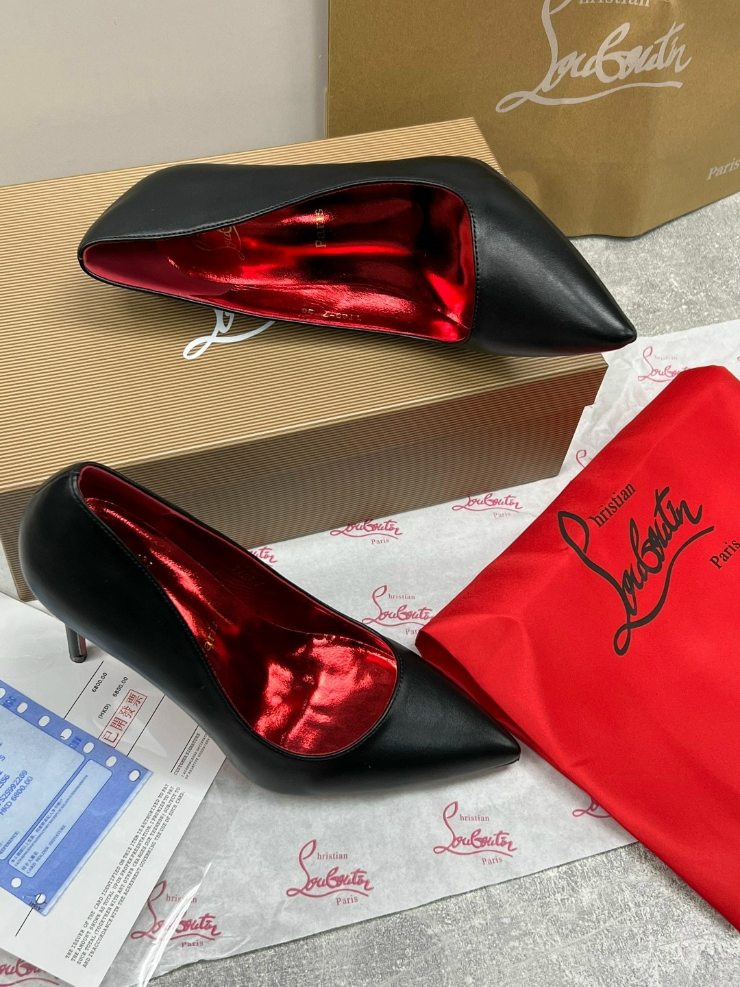 ,туфли christian louboutin,женский туфли,туфли louboutin,туфли кристиан лабутен