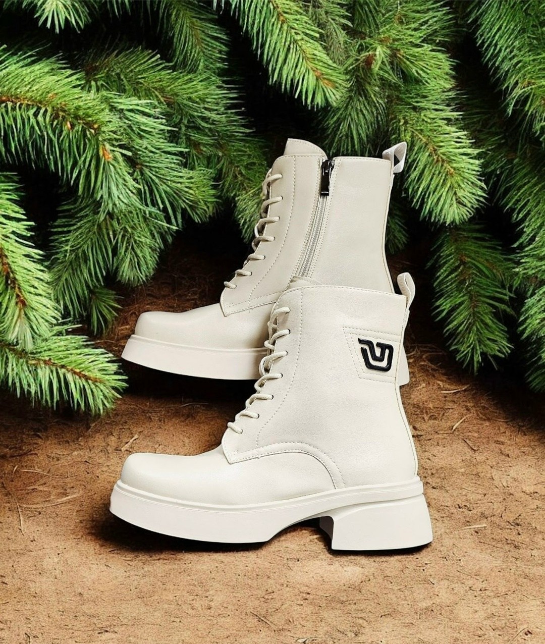 ,ботинки женские,бежевые ботинки, женская,ботинки