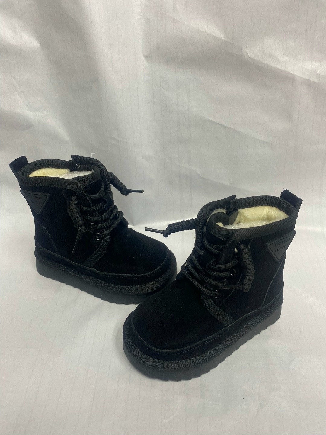 ,детские угги для девочки,угги детские,зимняя ,ботинки neumel