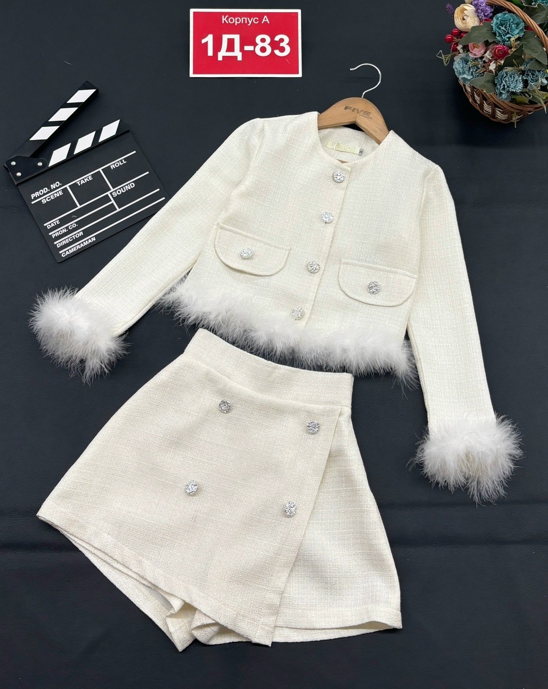 костюмы для девушек,жакет и юбка,твидовый костюм с юбкой,костюмы с юбкой,твидовые костюмы