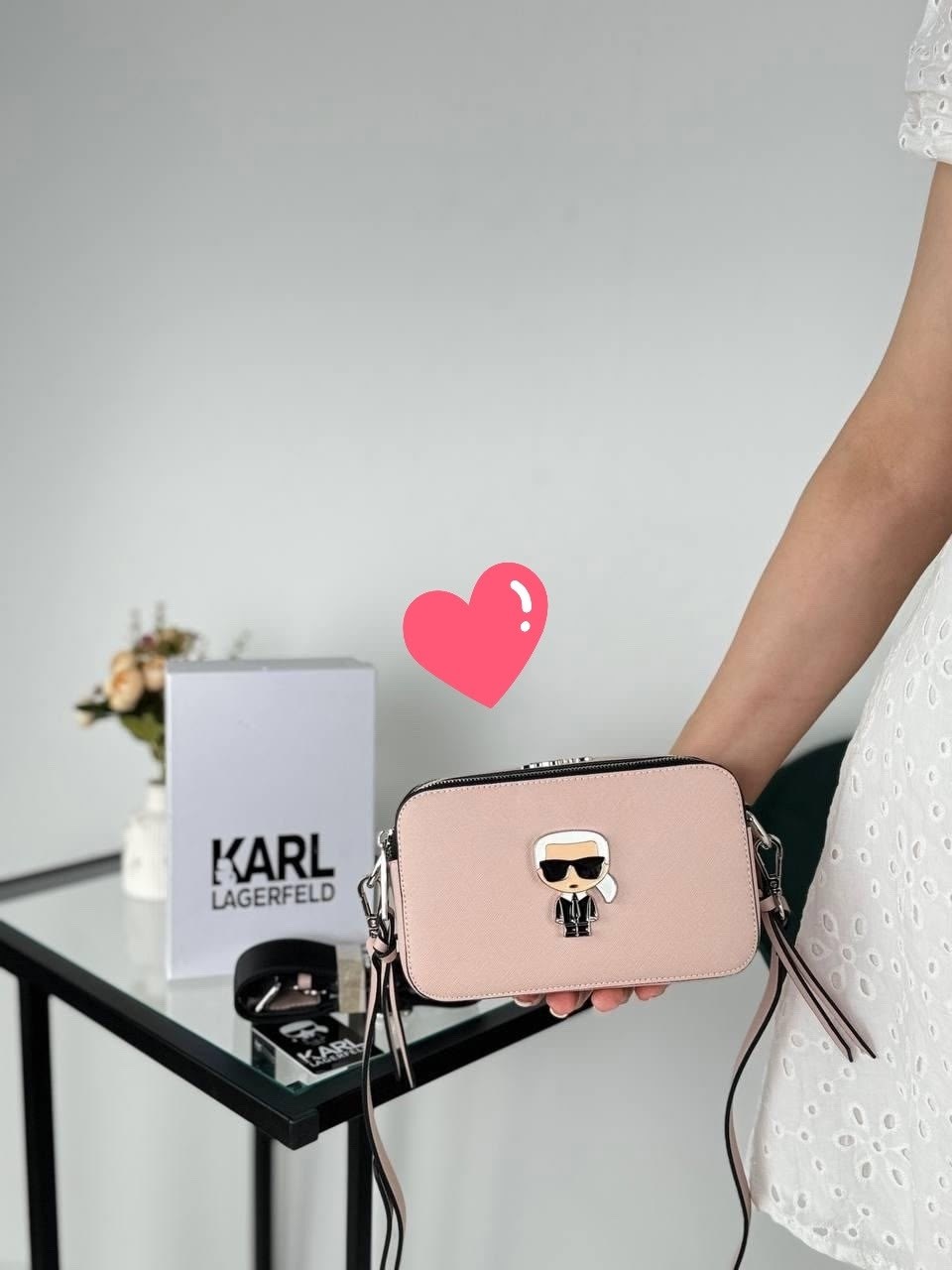 женская сумка karl lagerfeld,сумка karl lagerfeld,сумка на плечо karl lagerfeld,сумка karl lagerfeld бежевая,karl lagerfeld сумка карл лагерфельд женский карл