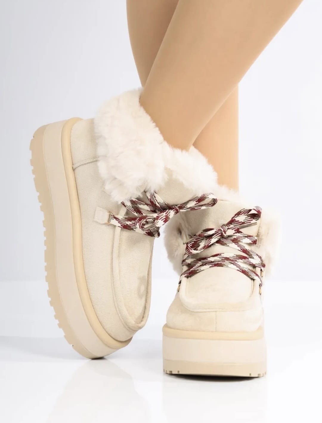 ,угги женские,зимняя  женская,модные угги,женская