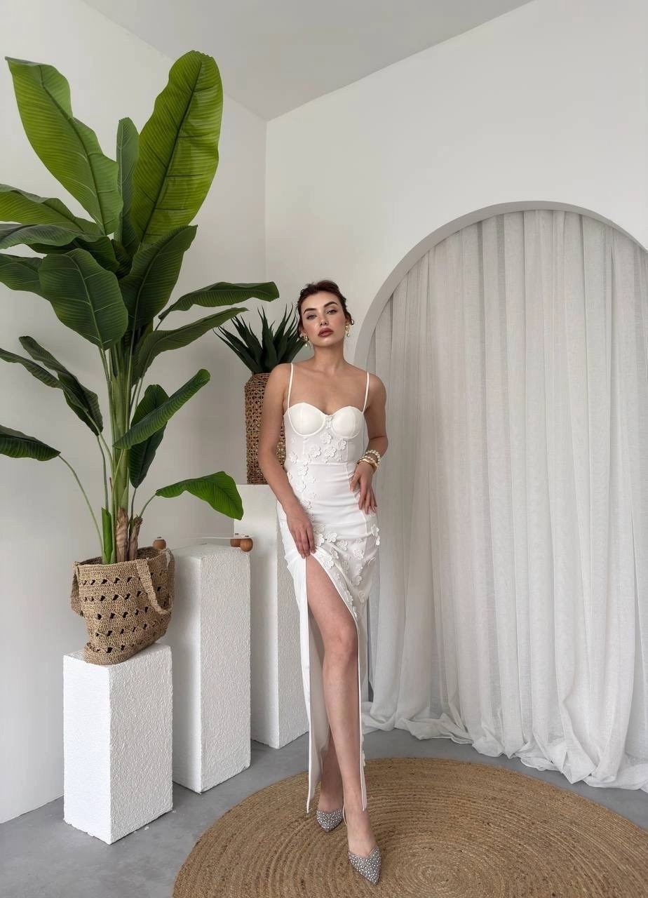 платье для невесты,свадебная платье,свадебное платье с разрезом,прямое свадебное платье,длинное платье