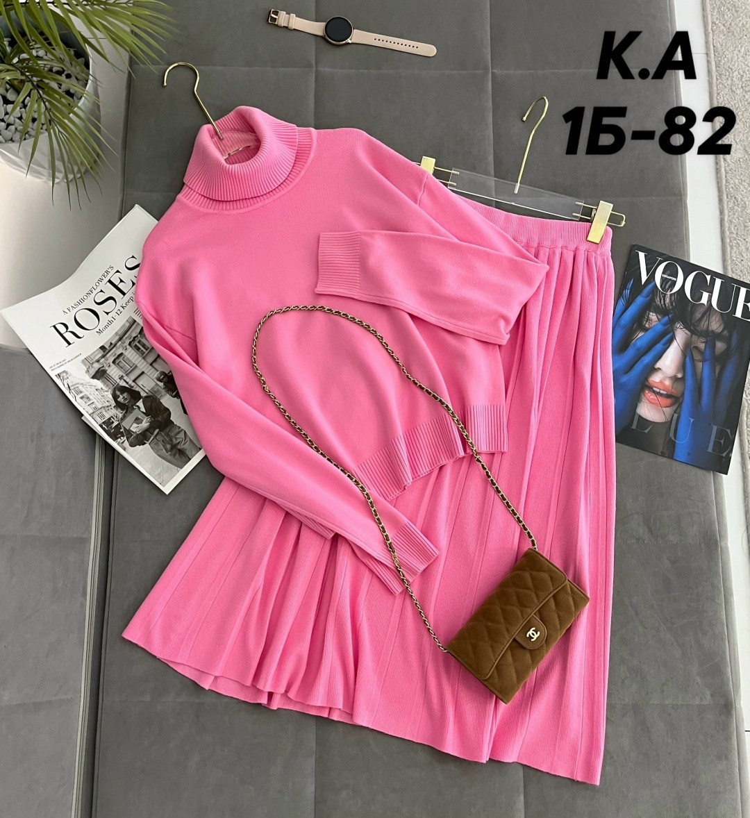 трикотажный костюм с плиссированной юбкой,костюм с юбкой плиссе,костюм женский с плиссированной юбкой,трикотажный костюм с юбкой плиссе,костюм женский трикотажный с юбкой плиссе