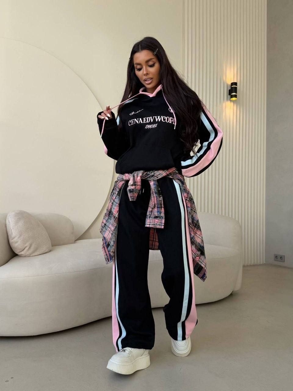 спортивные костюмы,повседневный костюм,костюм стильный,повседневный спортивный костюм,женский спортивный костюм