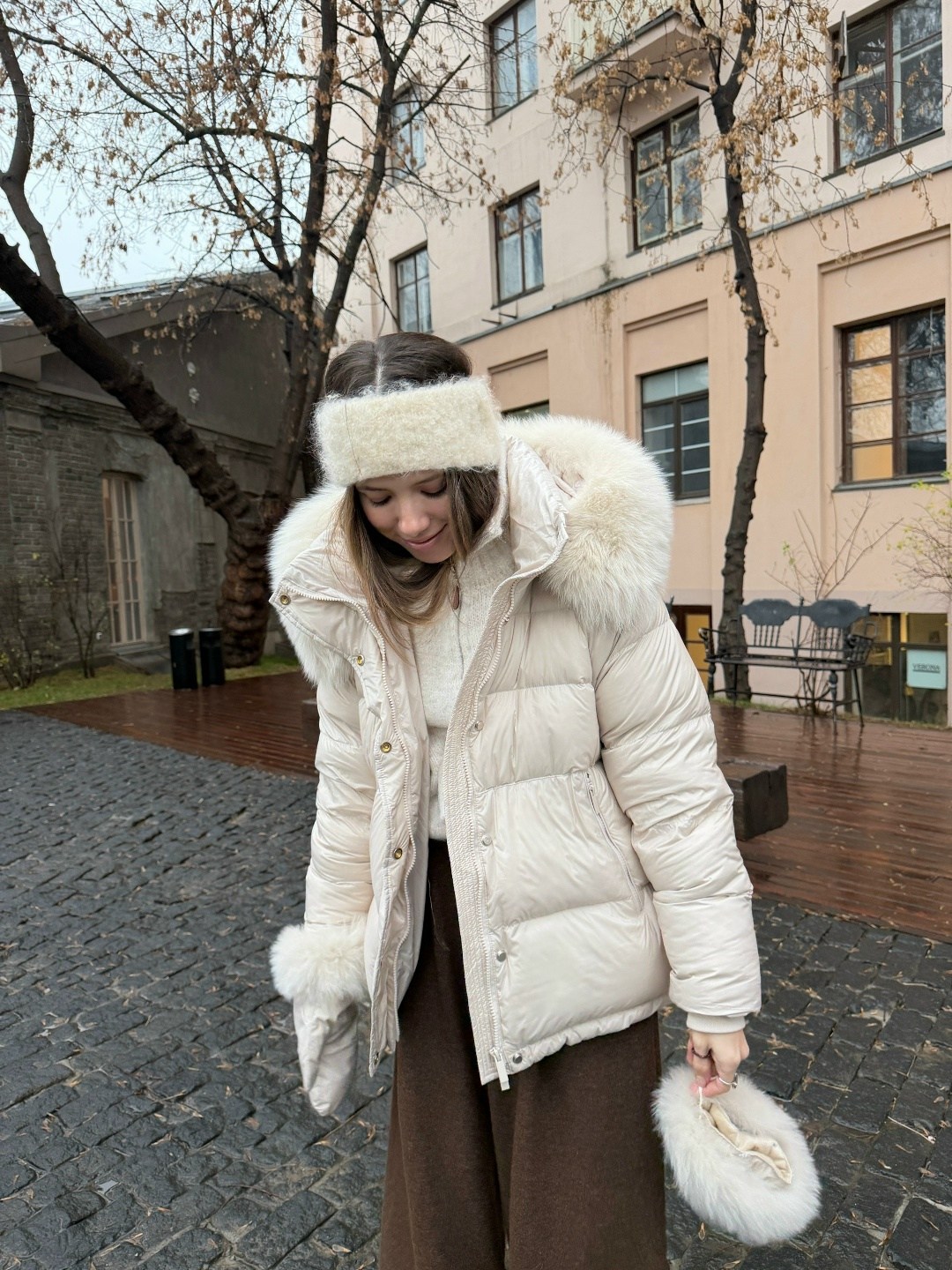 модные пуховики 2025-2025,зимняя куртка пуховик,пуховик,белый пуховик,модные пуховики 2025