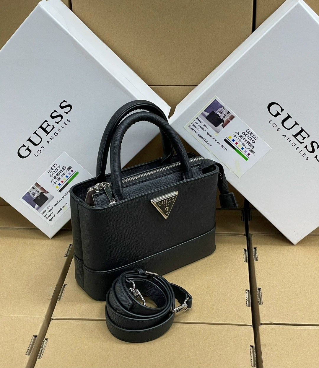 сумка женская guess,guess сумка на плечо,cумка guess,сумка,женская сумка