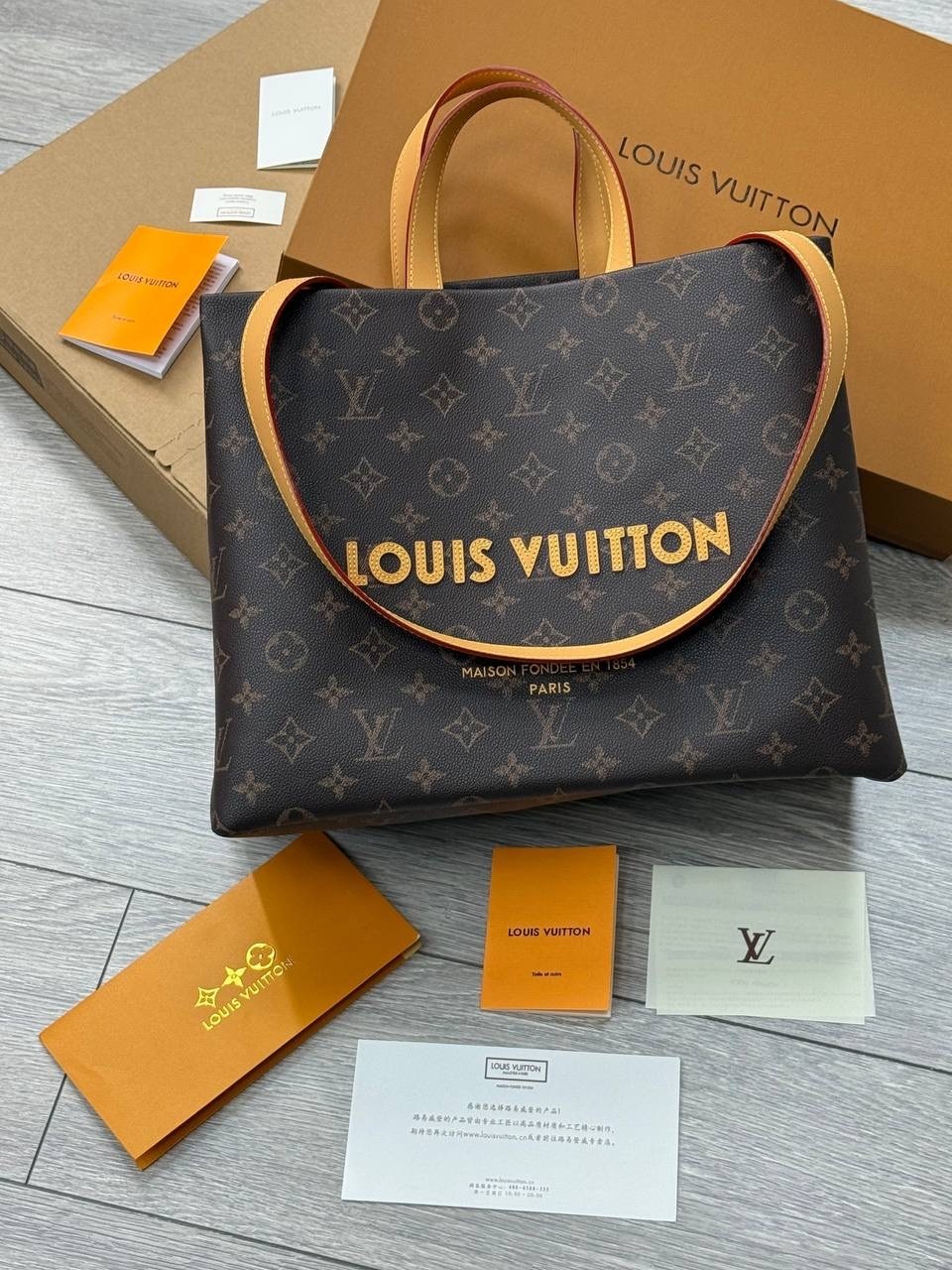 женская сумка louis vuitton,сумка луи виттон,сумка тоут луи виттон,сумкa louis vuitton,сумка шоппер луи виттон