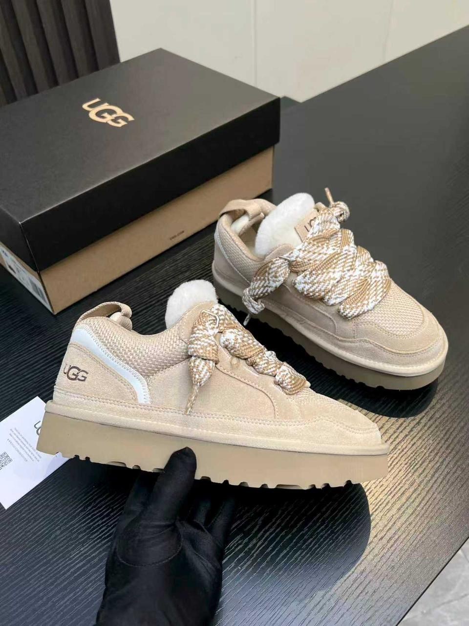 ,кроссовки ugg,кроссовки женскиe,женская ,брендовая