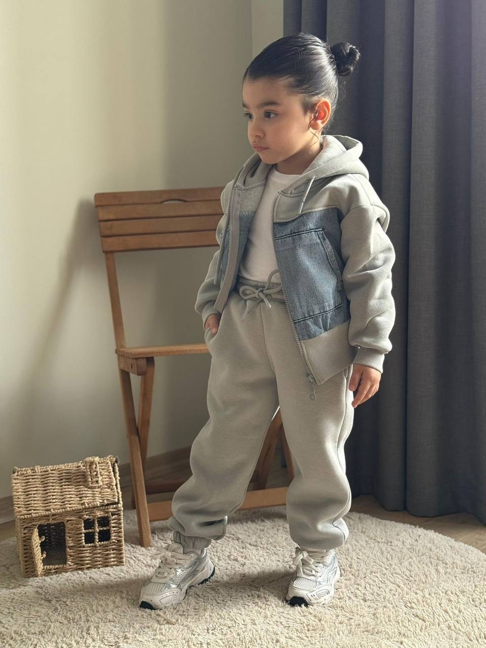 стильные дети,детский костюм,костюмы детские,детский стиль одежды,спортивные костюмы для девочек