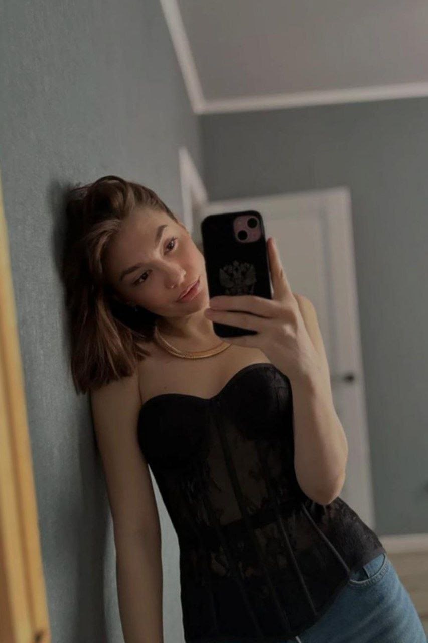 девушка,девушек,девушка стильная,привлекательная девушка,россия девушка