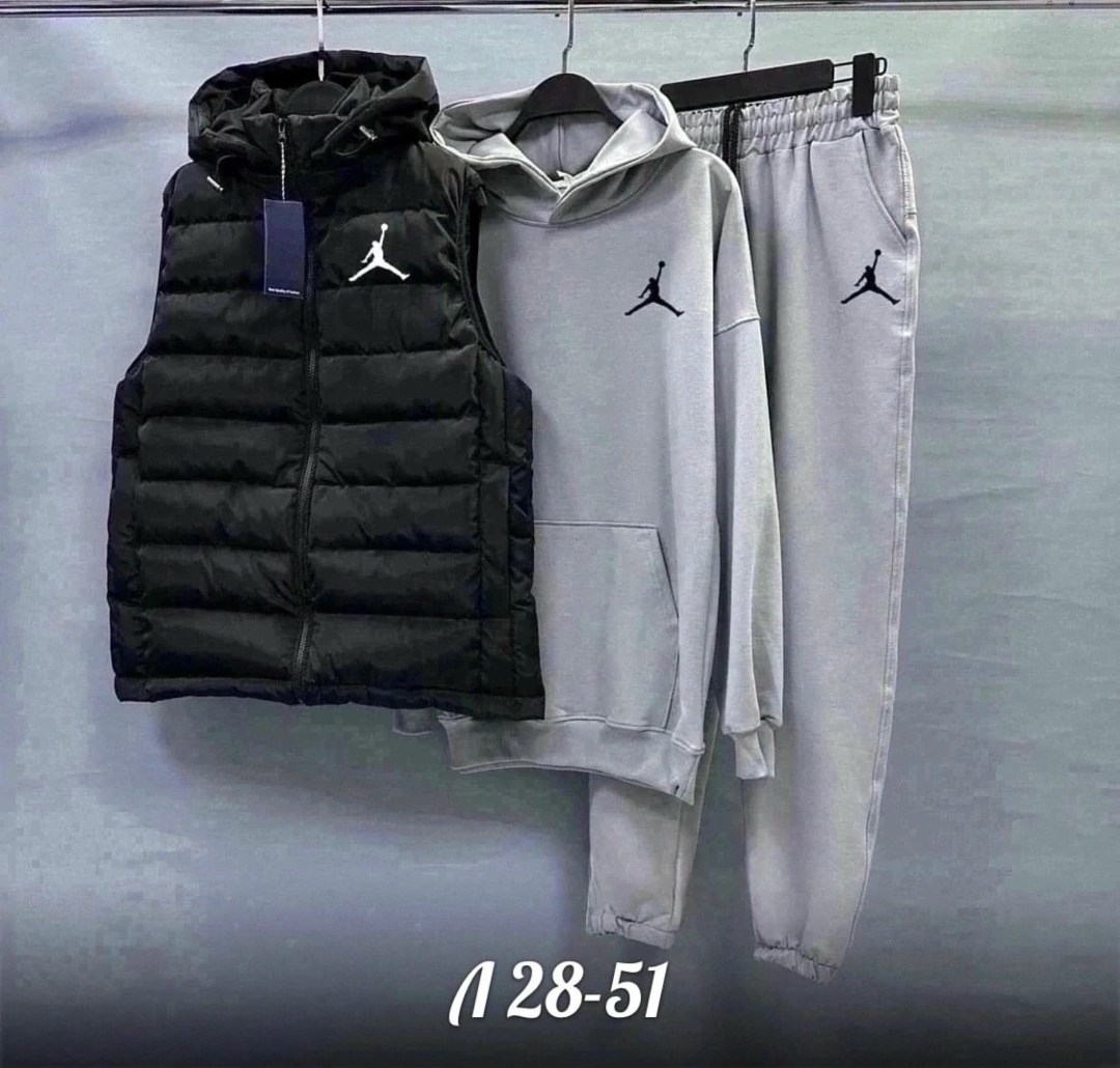 спортивный костюм мужской nike,спортивный костюм с безрукавкой мужской,спортивный костюм тройка с жилеткой,спортивный костюм тройка nike,костюмы спортивные мужские