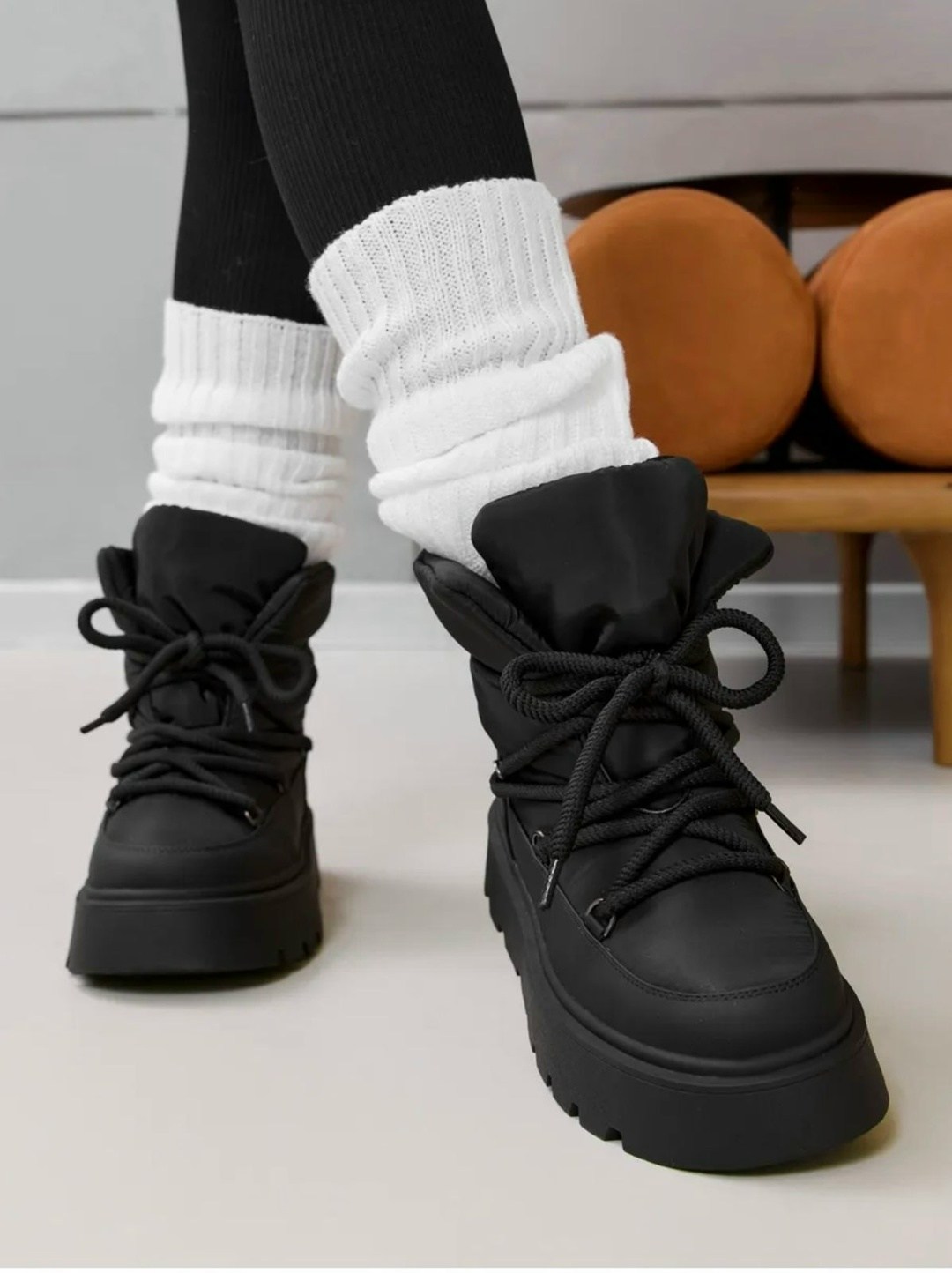 женская зимняя ,модная зимняя ,дутики женские,зимняя ,дутики зимние женские