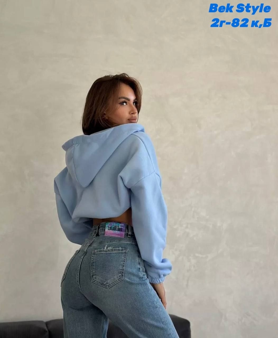 худи укороченная,укороченная толстовка с капюшоном,зип худи укороченная кофта на молнии,укороченная толстовка с капюшоном на молнии,зип худи укороченная кофта на молнии с начесом