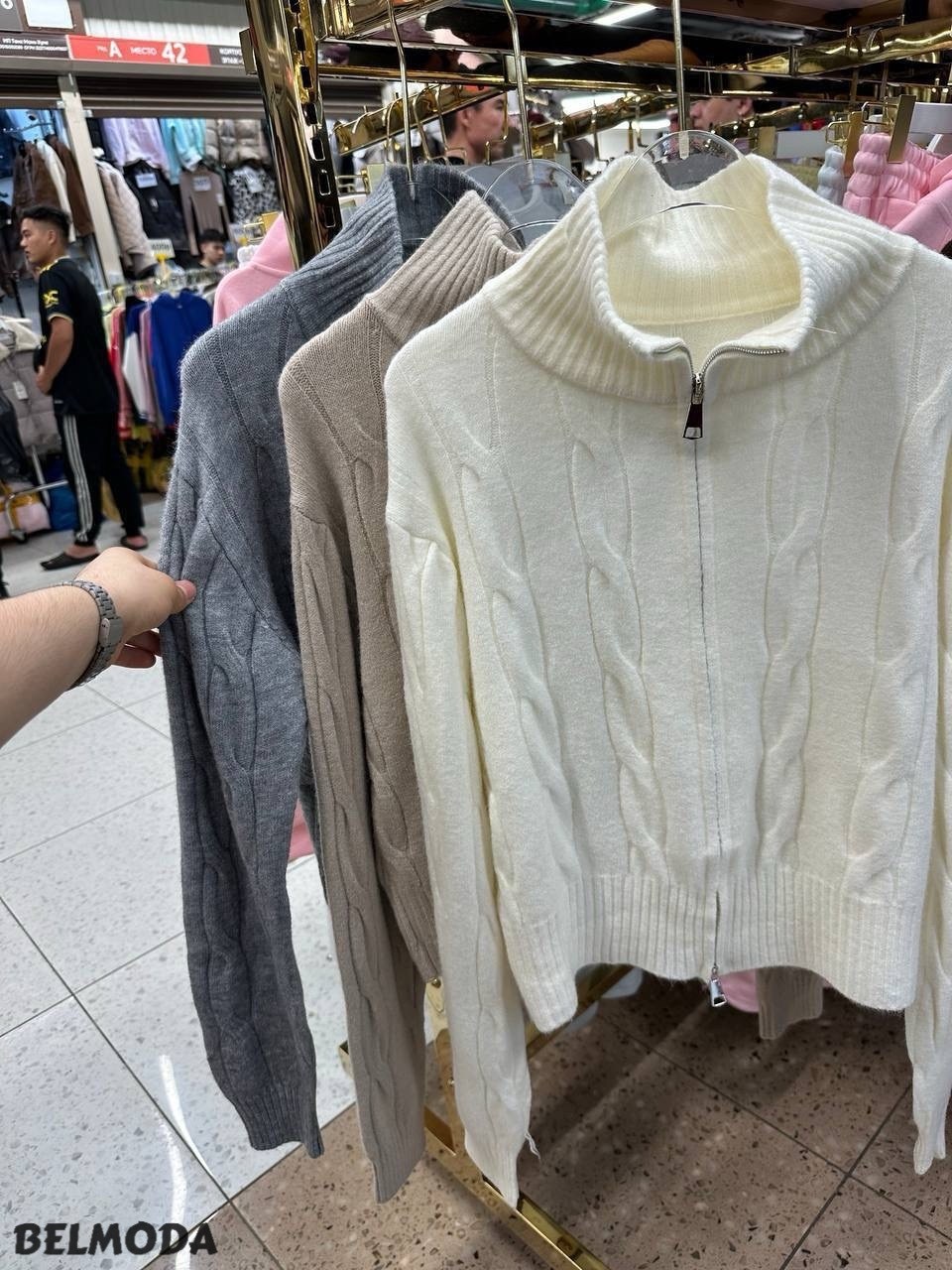 женский свитер,модные свитера,трикотажный свитер,свитер с воротником,модный женский свитер