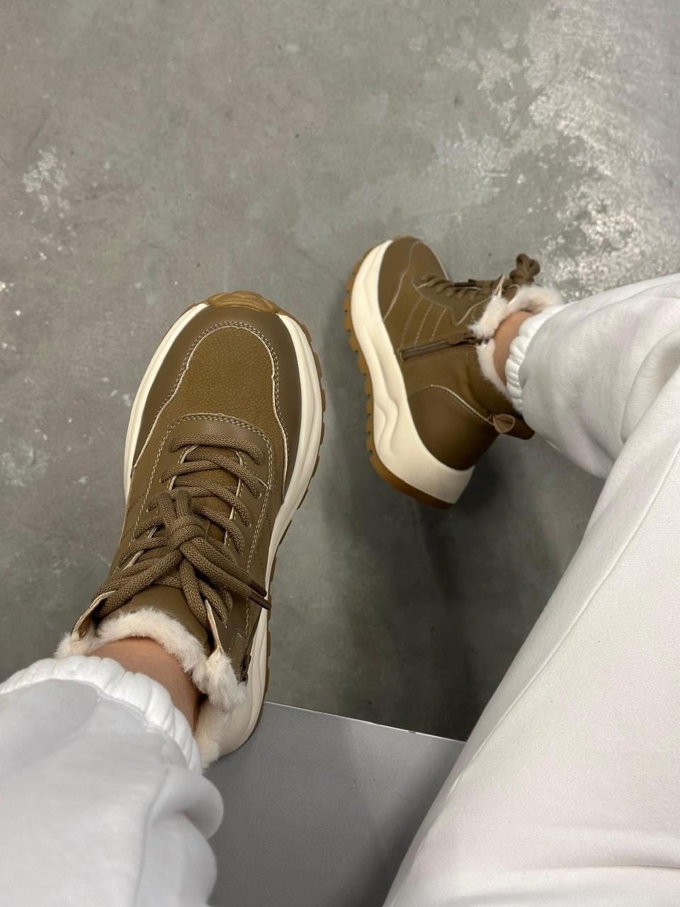 ,ботинка женские зимние,кроссовки зимние женские,женская  зимняя,ботинки женские зимние с натуральным мехом