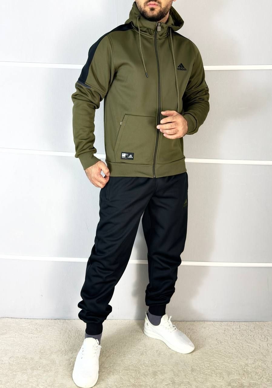 спортивный костюм адидас мужской красный с черным,костюм адидас черно красный мужской,черно красный костюм мужской спортивный адидас,спортивный костюм адидас мужской красный,спортивные костюмы адидас