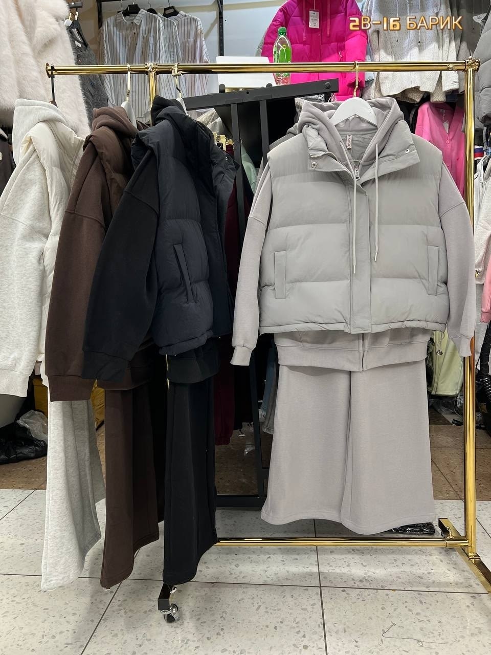 костюм тройка женский,костюм на флисе,спортивный костюм тройка женский,жилетка костюм,женский костюм на флисе