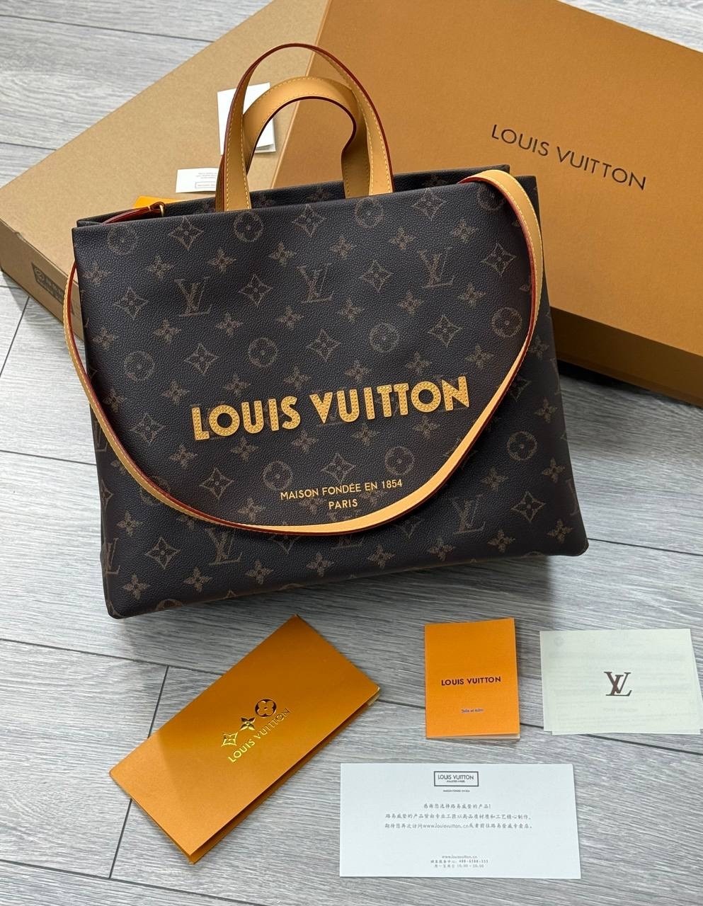 женская сумка louis vuitton,сумка луи виттон,сумка тоут луи виттон,сумкa louis vuitton,сумка шоппер луи виттон