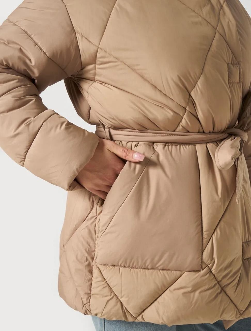 куртка демисезонная,удлиненная куртка,демисезонная куртка женская,куртка стеганая,женская куртка