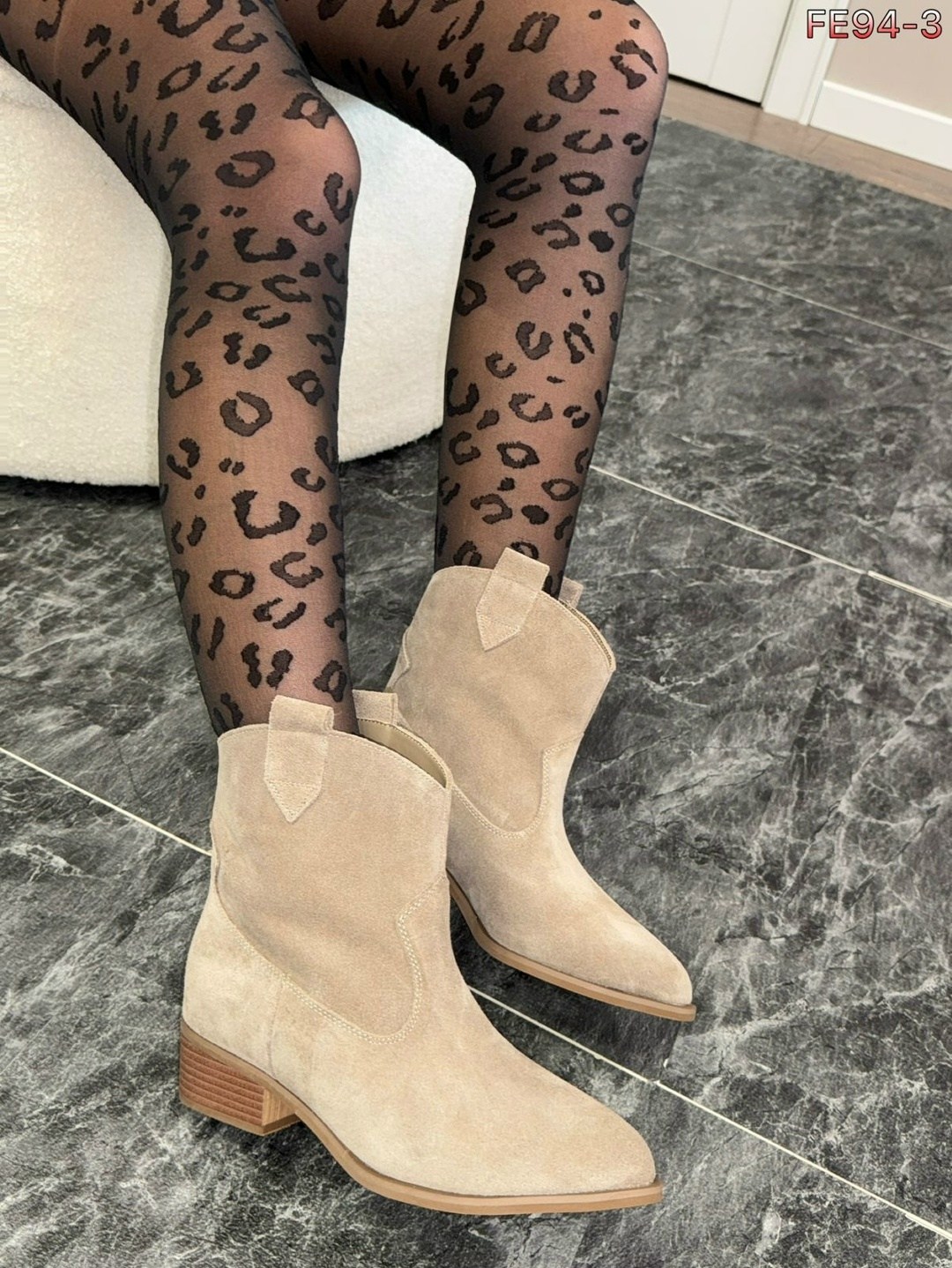 замшевые ботинки,ботильоны замшевые,замшевые ботинки челси,,ботильоны женские