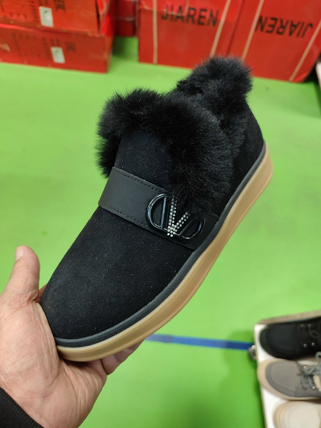 ,женская  зимняя,женские угги,ботинка женские зимние,женская