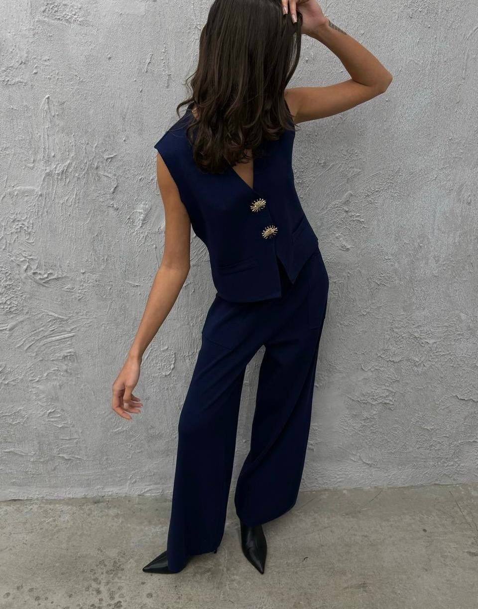 костюм с жилетом,костюм брючный с жилетом,брючный костюм с жилеткой,брючный костюм с жилетом женский,костюм с жилетом и брюками