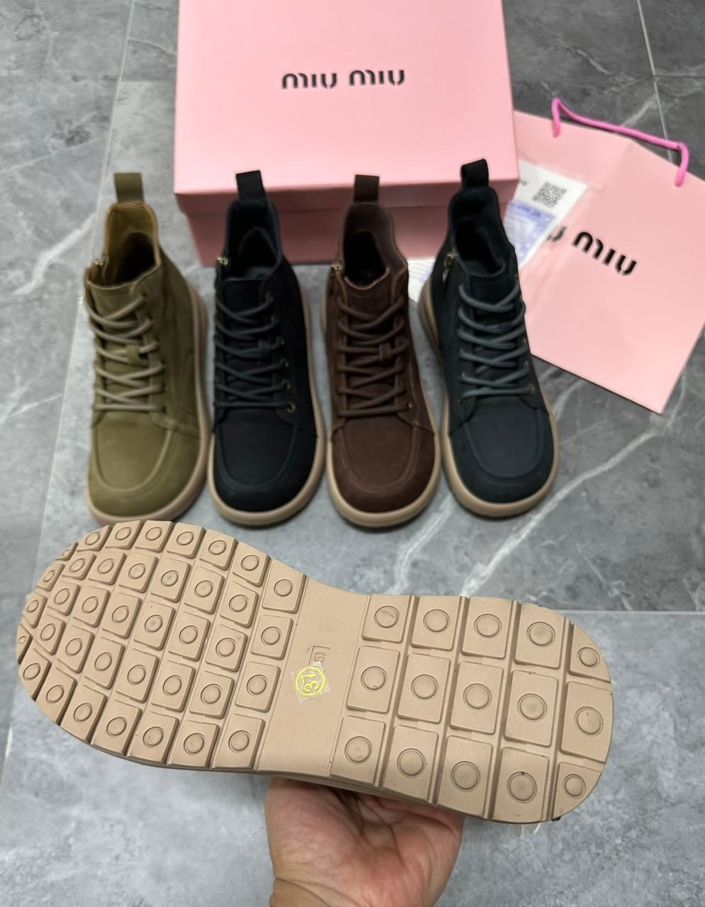 ,ботинки miu miu,женские ботинки,стильная , женская