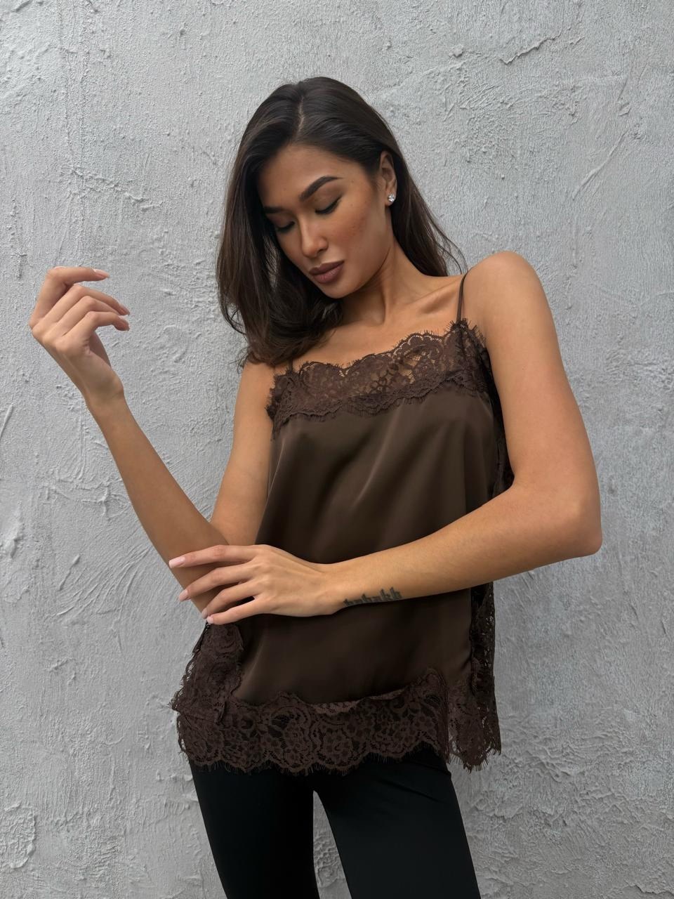 майка с кружевами,кружевная майка,топ с кружевом,шелковый топ,майка с кружевом